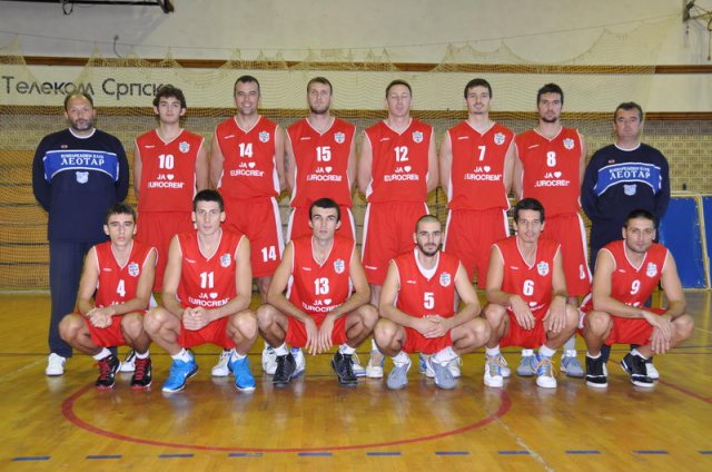 phoca_thumb_l_sliatleotar_2010_11.jpg