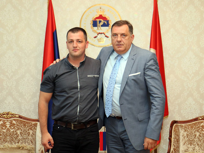 Dodik Savić.jpg