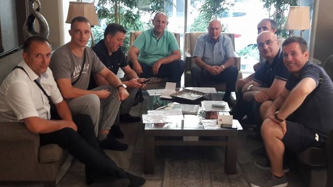 Luka poturica u zelenoj majici u Turskoj.jpg